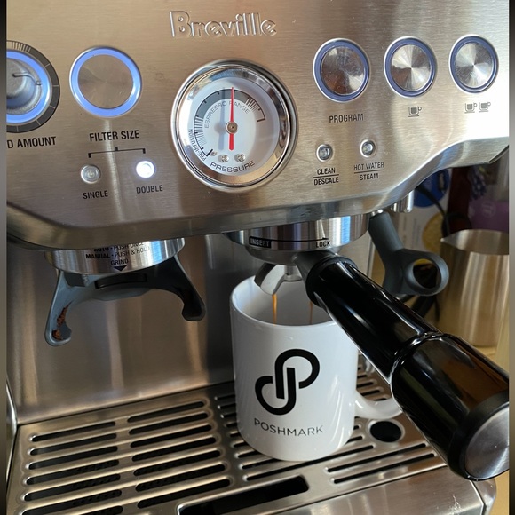 Meet your Posher, LaDonna - Picture 2 of 2